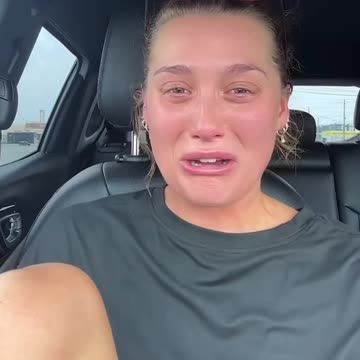 Woman has an insane meltdown because of her student loan debt.