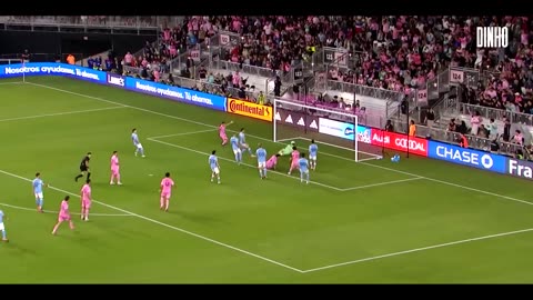 Messi Made Football Look EASY in 2025 🐐 Dribbles, Passes & Goals!