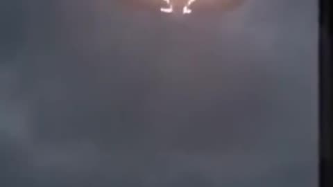 🛸 UAP Caught on Camera — What Is This in the Sky?! 👽