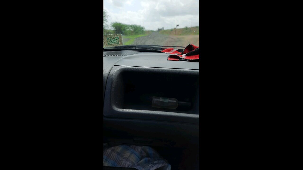 river side road trip
