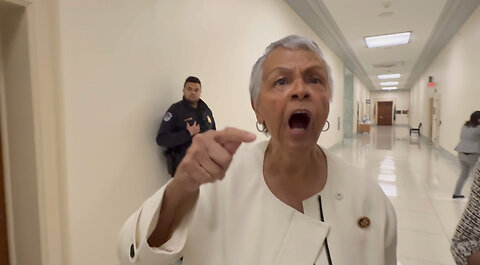 "BULLSH*T, THAT IS A BUNCH OF CRAP" - Rep. Bonnie Coleman Denies Storming ICE Facility