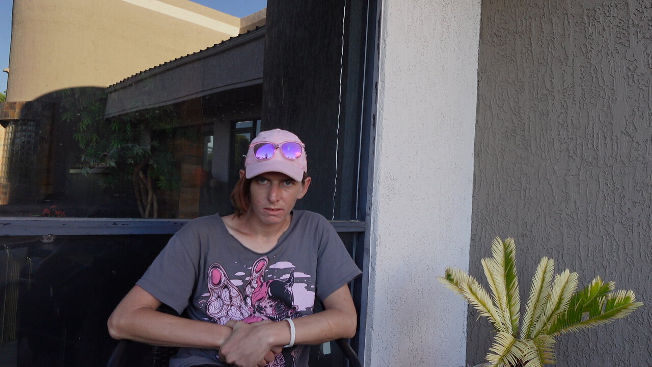 Robbie-28- Says "I dont have anything to put on a resume except for convictions"