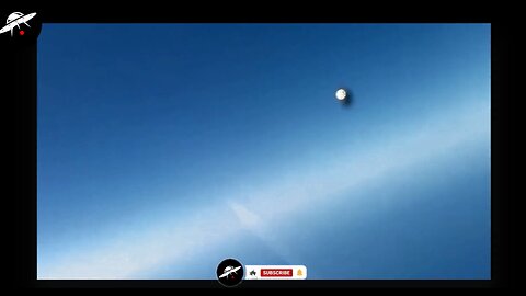 Mid-air Close Encounter