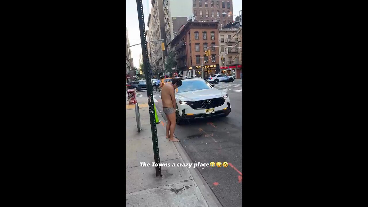 New York. The frantic pace of the metropolis.