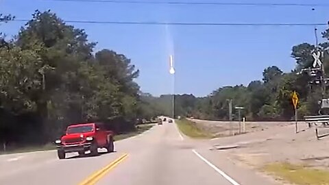 Meteor Explodes Over Atlanta - Geomagnetic Storm in Progress - Heat Records Across U.S. This Week