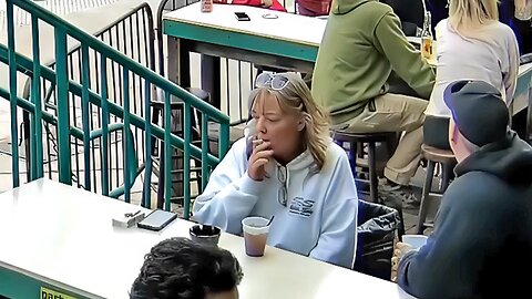 Candid Sexy Smoking Woman 789