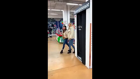 Hilariously prank VIDEO funny reaction tiktok meme america