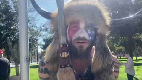 [Jan 6, 2021] {clip - flat earth} Rioter with Buffalo Horns and Spear - Interviewedbefore storming Capitol [Jake Grant]