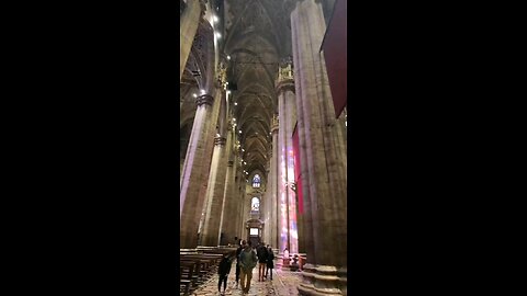 inside the milan dumo cathedral