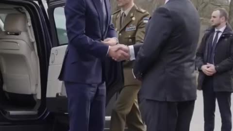 Prince William pleasure to meet the President of Estonia, Alar Karis 🇪🇪🇬🇧