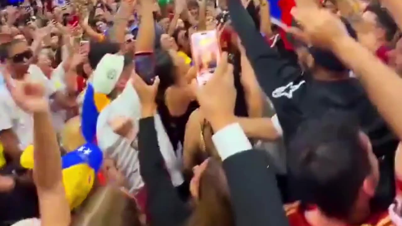 VIVA LA LIBERTAD!!!🇻🇪❤️🇺🇸