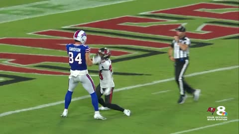 Shilo Sanders gets ejected for swinging at another player. NFL