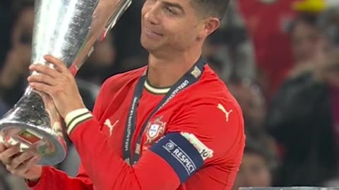 UEFA Nations league Portugal Trophy Lifting 2024 /2025 #UEFA #uefachampionsleague #RONALDO