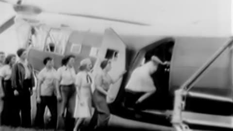 DEMONSTRATION OF W... - DEMONSTRATION OF WORLDS LARGEST HELICOPTER, PHILADELPHIA NAV - 428-npc-12834