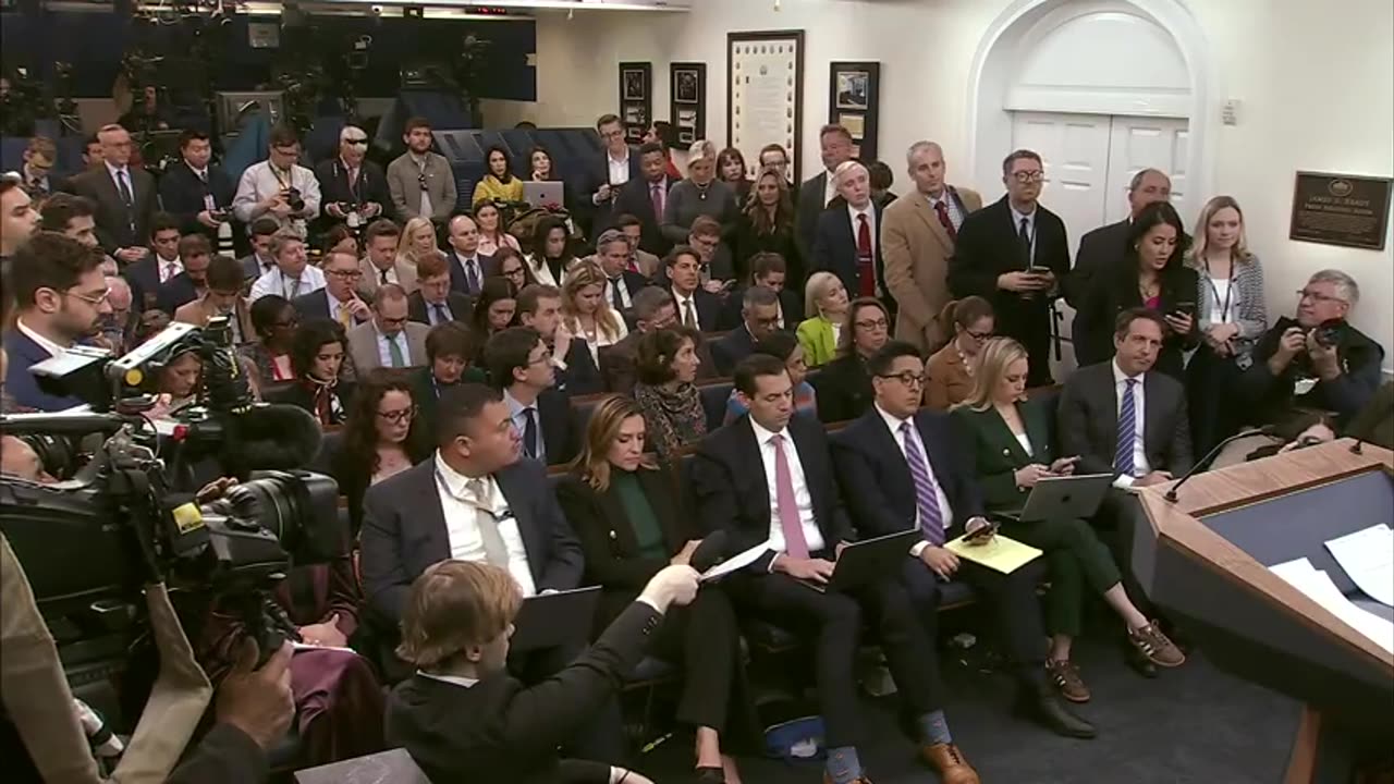 Press Secretary Karoline Leavitt Briefs Members of the Media, Apr. 8, 2025