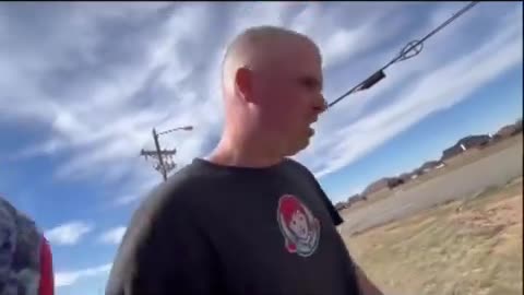 Registered Predator Has Glasses Broken During Sting Confrontation 🚨