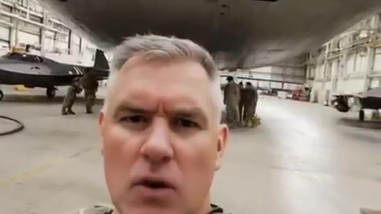 UFO Craft Held Inside A Hangar At Area 51 For 40 Years