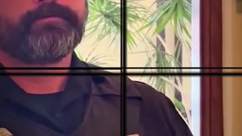 Man recording knows his rights but police violate them still!