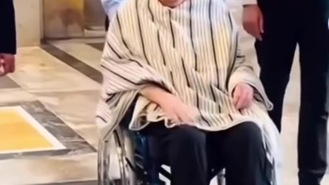pope still living ?