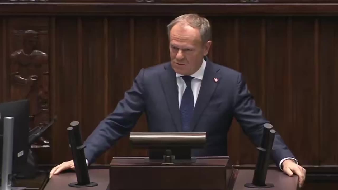 Ο Ντόναλντ Τουσκ κατηγορεί τη Ρωσία