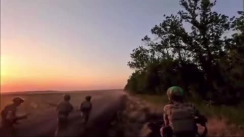 🚁🔥 Ukraine Russia War | Ukrainian Soldiers Escape Just Before FPV Drone Strike | RCF