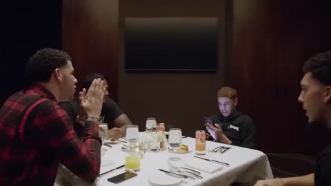 Ball In The Family S3 E24 (The Break Up)