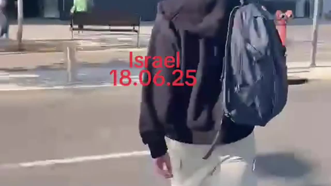 "WHAT PALESTINIANS CAN'T DO" Israelies run to find shelter due to Iran Air bombing