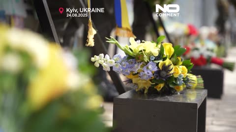 NOTIZIE DAL MONDO Ucraina celebra la Giornata dell'Indipendenza,della bandiera e i soldati morti in guerra che sono attualmente più di 1,7 milioni di soldati ucraini tra morti e dispersi nella guerra contro l'esercito della Russia