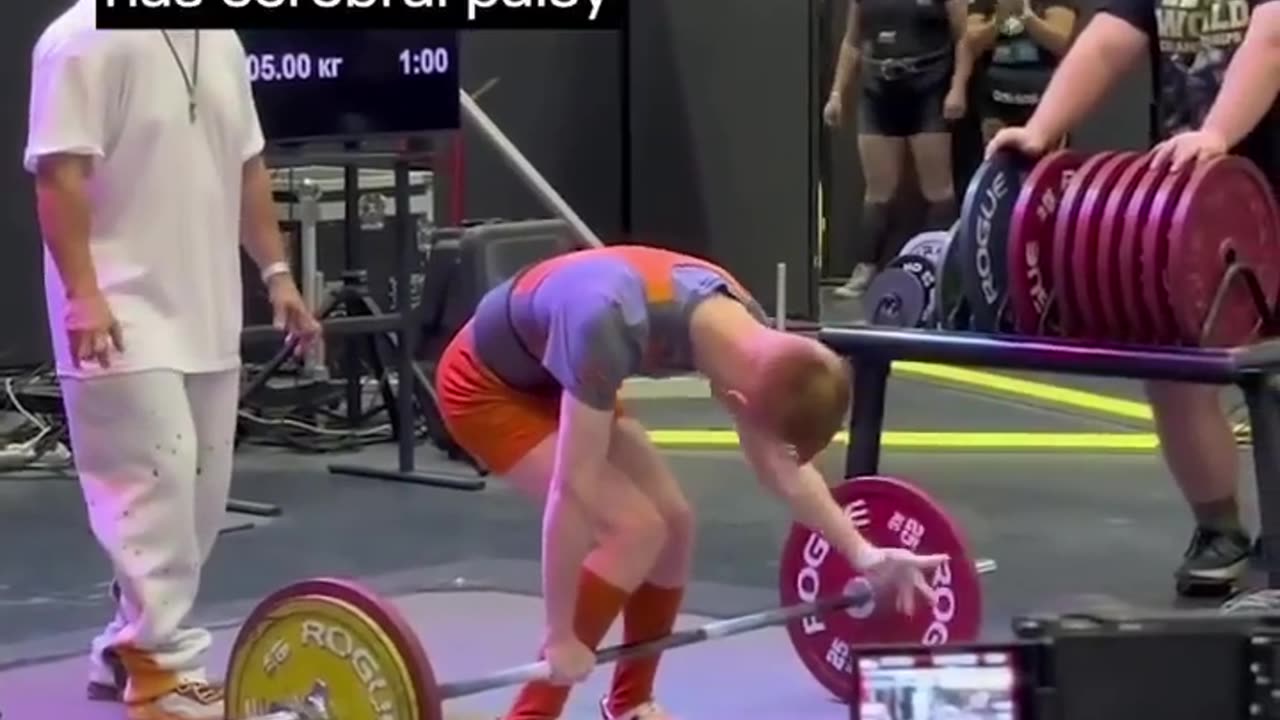 🏋️‍♂️🏆 World Powerlifting | Ukrainian Champion Sets Record in Budapest | RCF