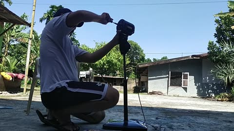 Fan Cleaning Tutorial Part 3: Washing and Wiping the Parts