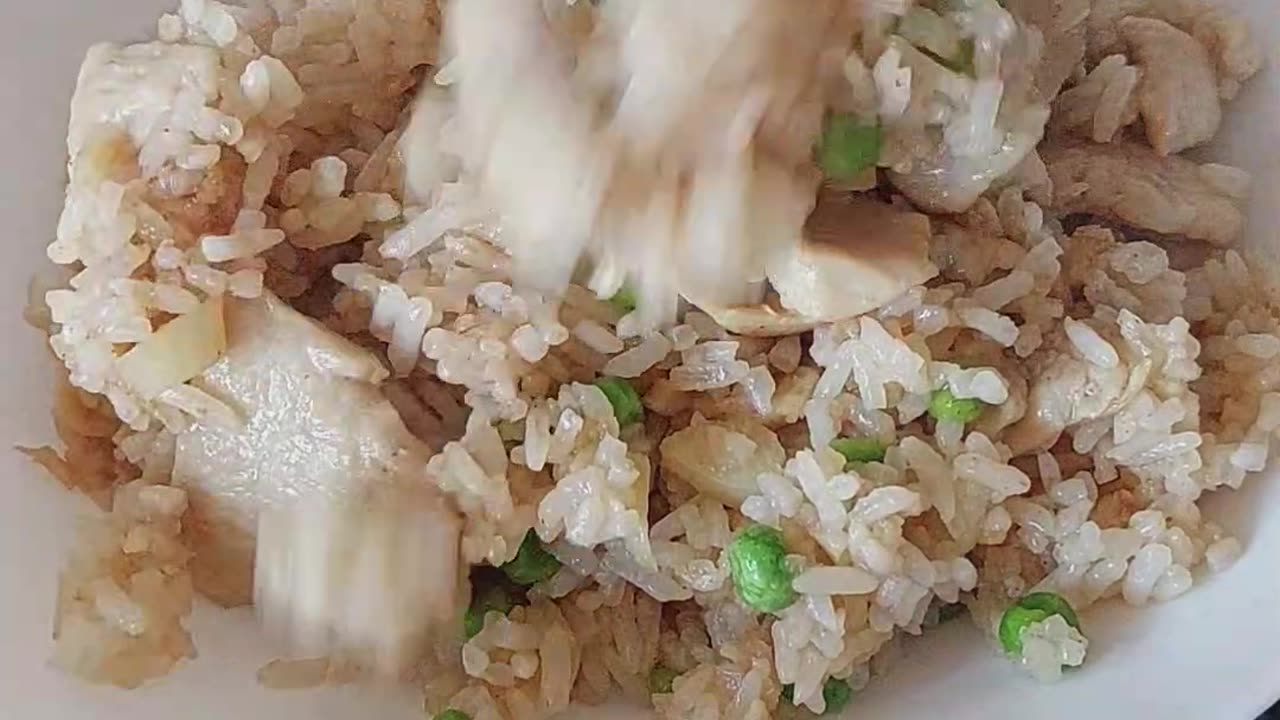 Egg Fried Rice 🍳🍚 Three3Eggs #StreetFood #ChineseFood #AsianCuisine