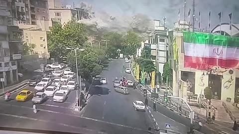 🚀📹 Israel Iran War | Israeli Projectile Strikes Tajrish Square, Tehran | RCF