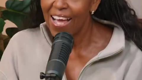 Michelle Obama says, People line up for my advice