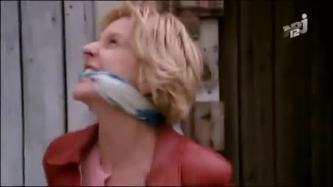 Commissaire Cordier (gagged)