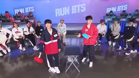 BTS being Savage Gamer 😎 // Hindi dub