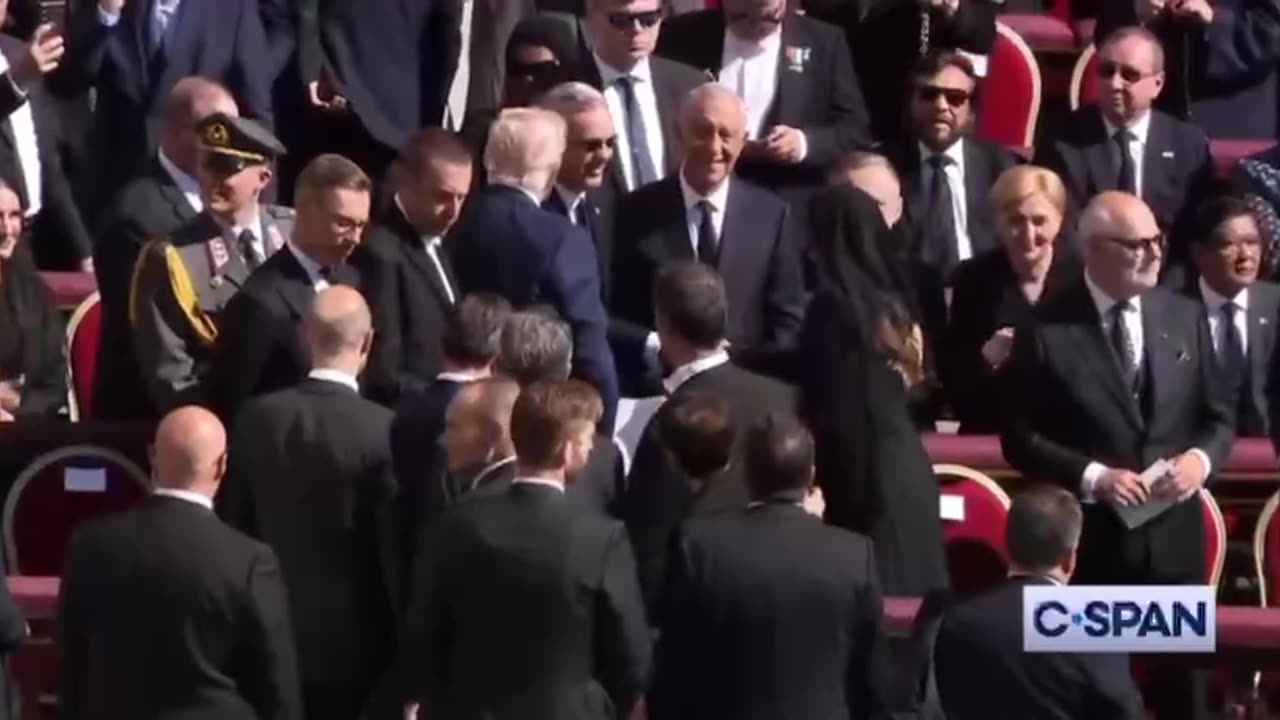 World leaders flock to President Trump