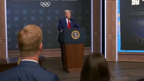 Trump Says He Never Spoke of 100% Tariffs on Russian Oil Buyers — Global Hallucinations, He Claims 😂