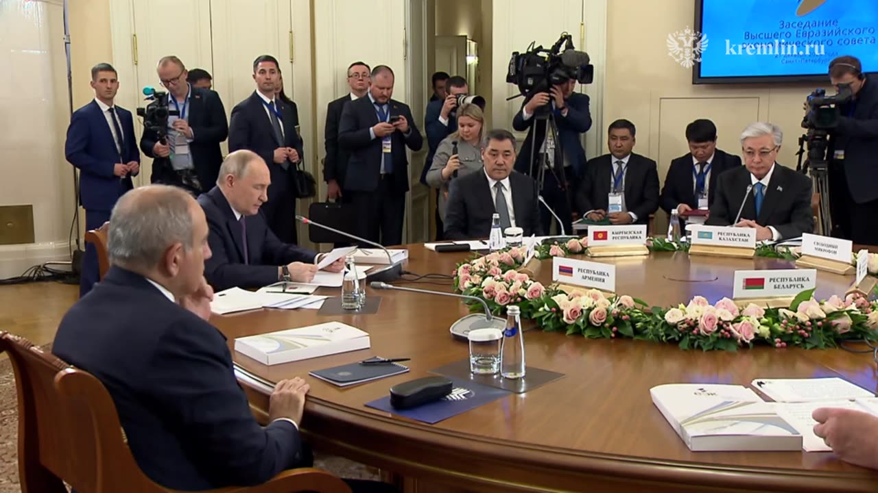 В Северной столице открылось заседание Высшего Евразийского экономического совета