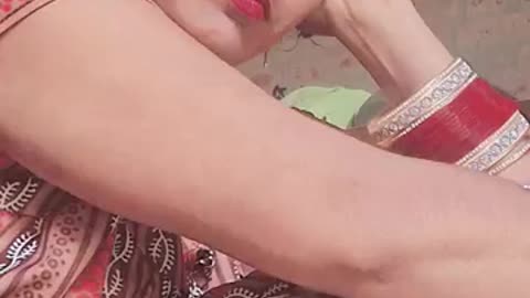 Hajar dukhon ke bad mein