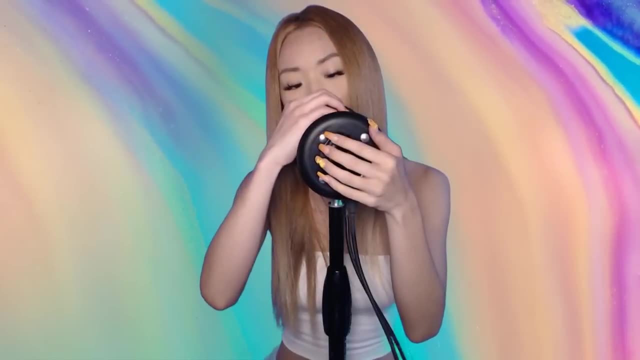 EAR LICKING + SOFT NIBBLING 💋 LOOPABLE ASMR No Talking 25min