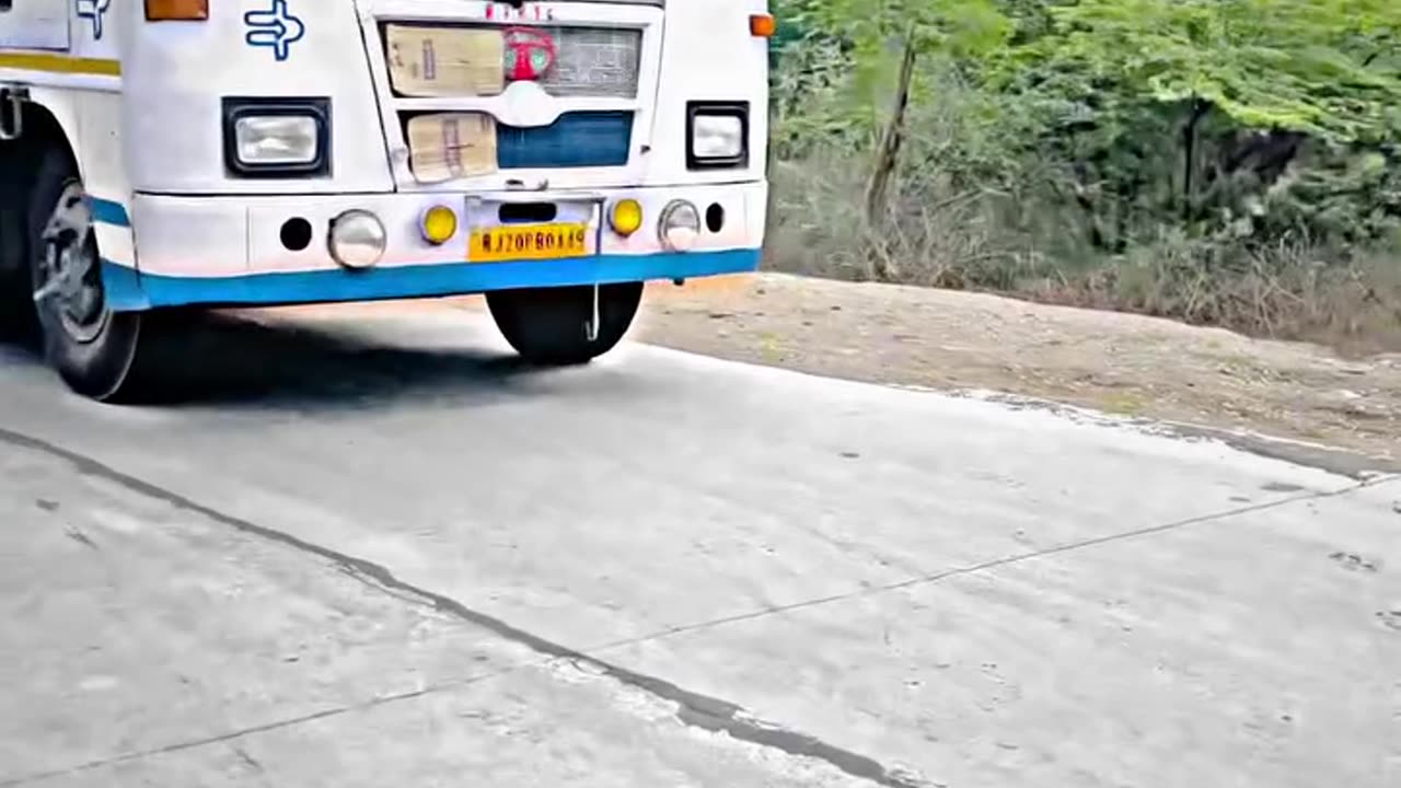 Rsrtc bus #reel #rsrtc #trending #driver #rsrtcbuses #roadways #viral #shortvideo #trend #insta