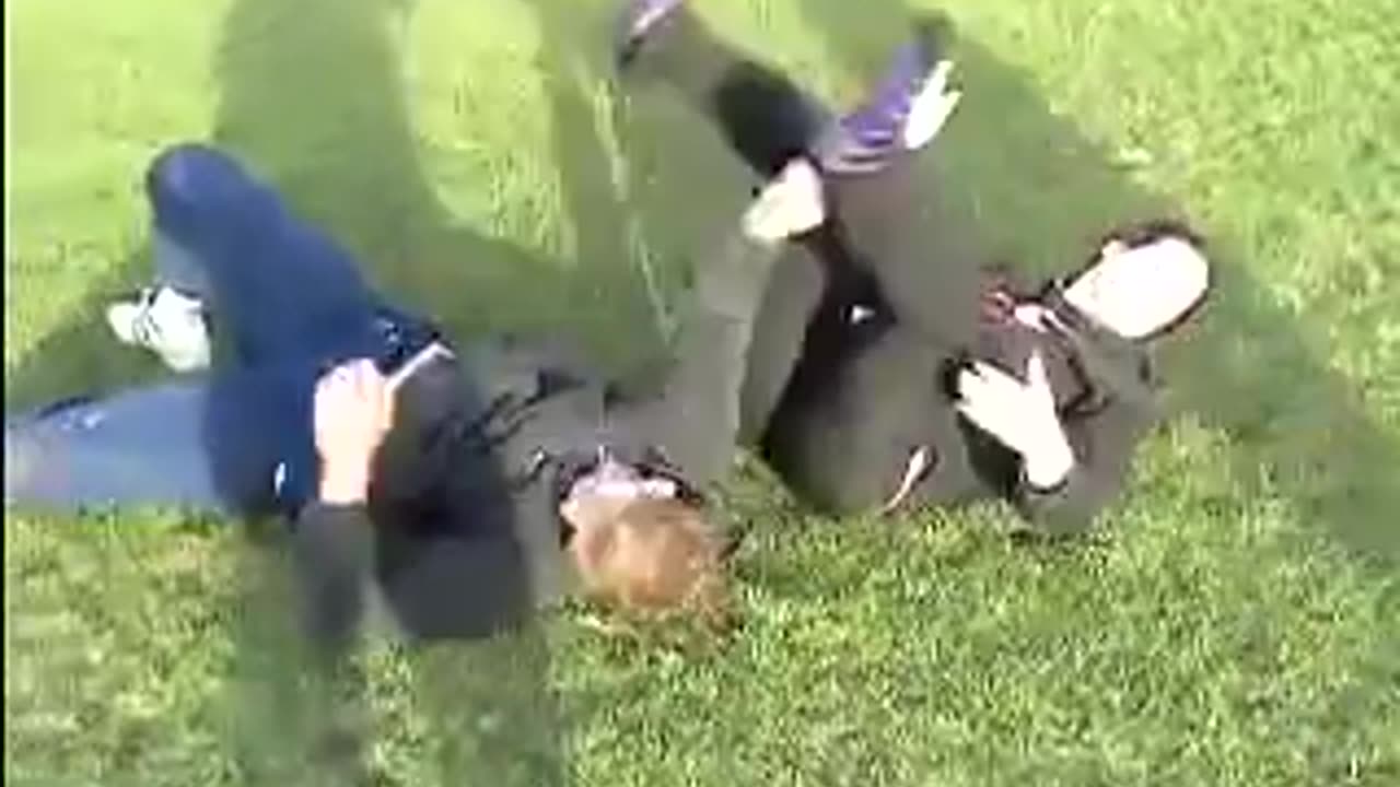 🤼♀️🔥 BJJ Girl Dominates Twice in Park Rolling Session! | FCN
