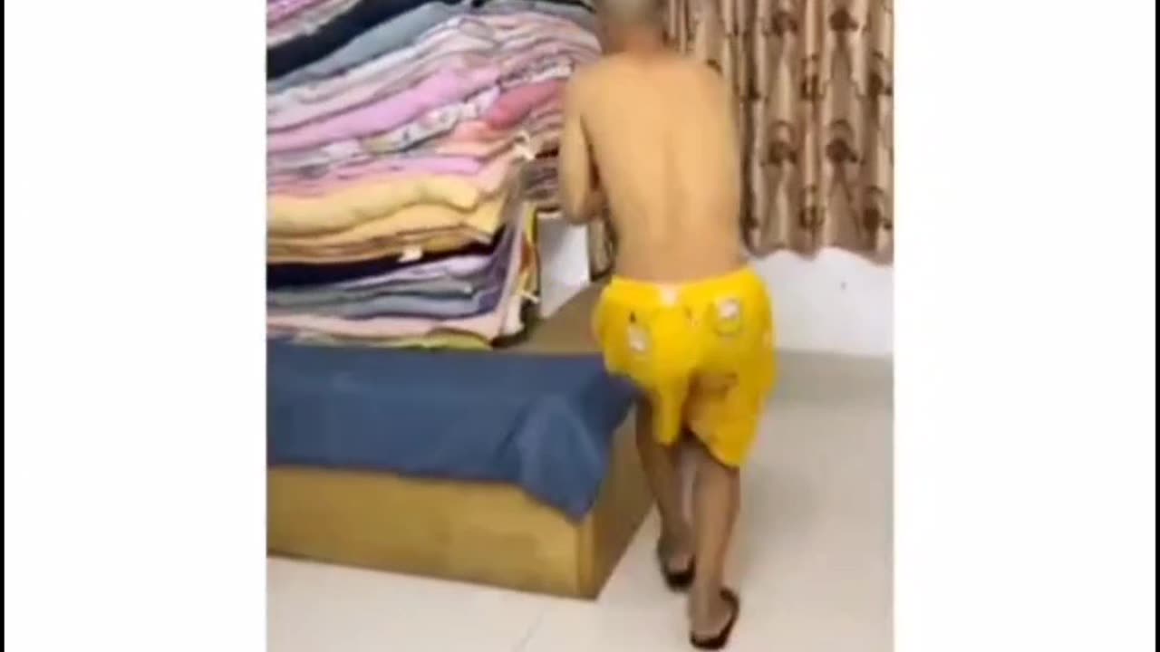 How Indonesian people take shower in 21°C winter lol