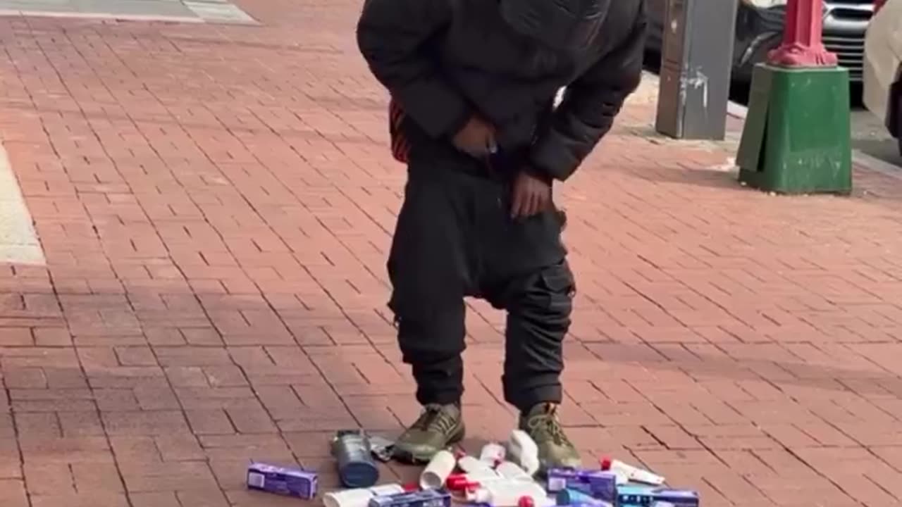 He steals because he knows there will be no consequences. We can't get used to this.