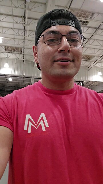 4 Chickens for costco #groceryshopping #buyingfood #mexicanmarket #redmeat #fruit