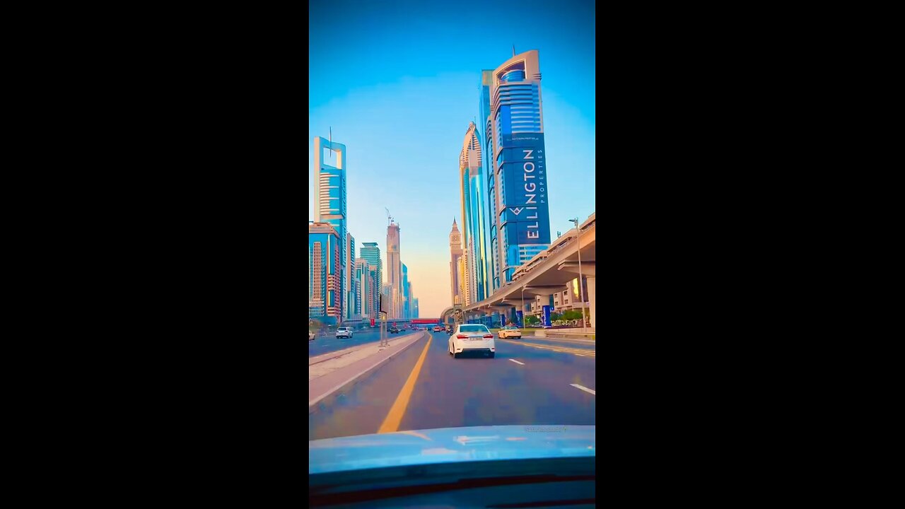 Life Is Beautiful 🥰 Amazing View on Ride #mast #dubairide #Dubai #shaikhzayedroad #Driving