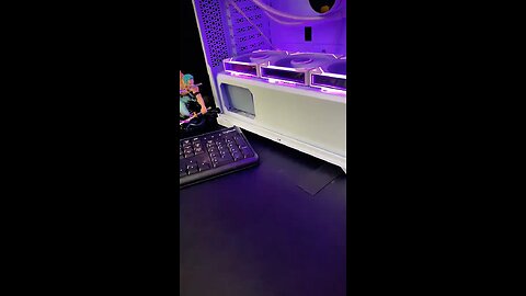 New style daisy chain computer fan