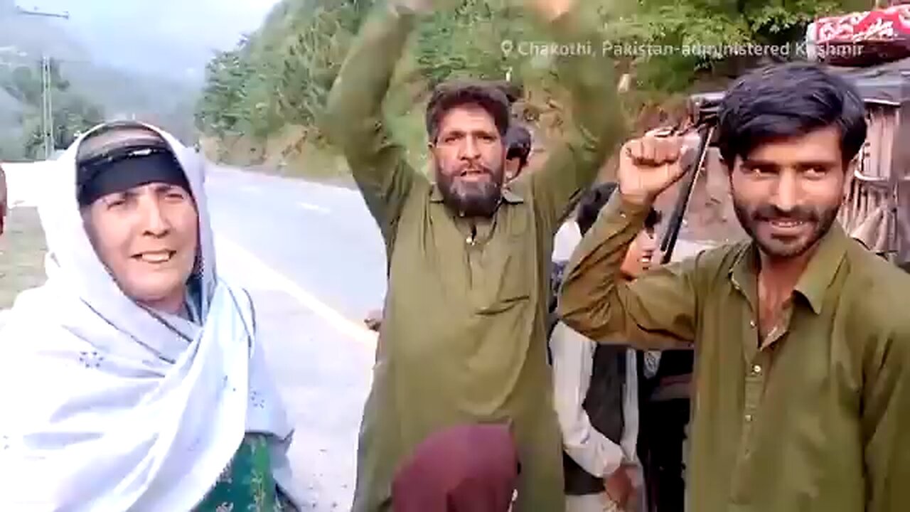 A fragile India-Pakistan ceasefire holds as Trump offers help