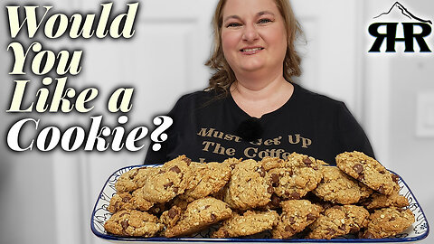 A Softer Side of Homesteading 🍪 Oatmeal Chocolate Chip Cookies With Mrs. Homeworld