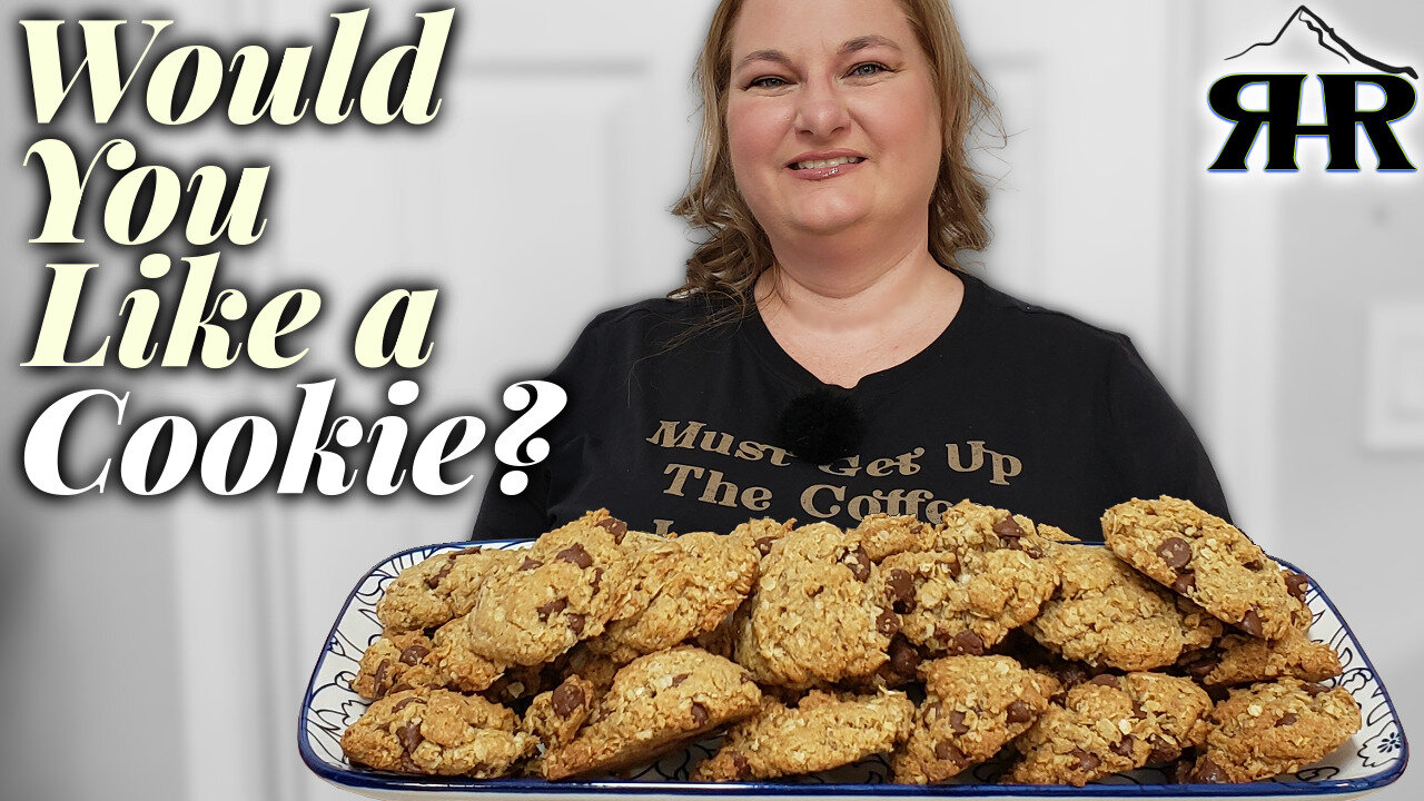 A Softer Side of Homesteading 🍪 Oatmeal Chocolate Chip Cookies With Mrs. Homeworld